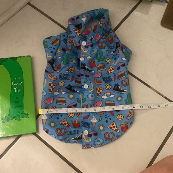 Small collared dog button down - Picture 5 of 6